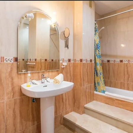 Merced10 2d مالقة